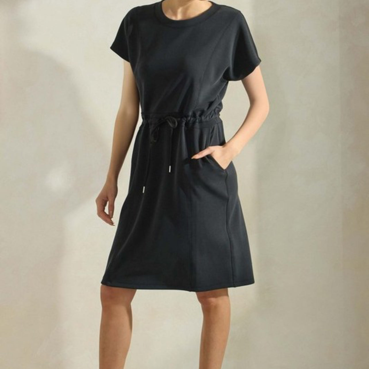 Yelete Scuba Short Sleeve Dress