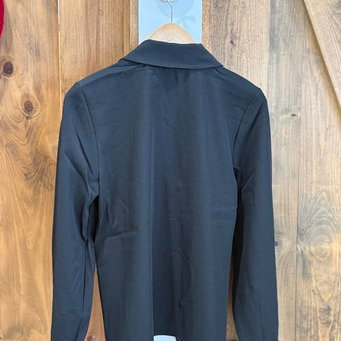 B.Young Black Tie Top