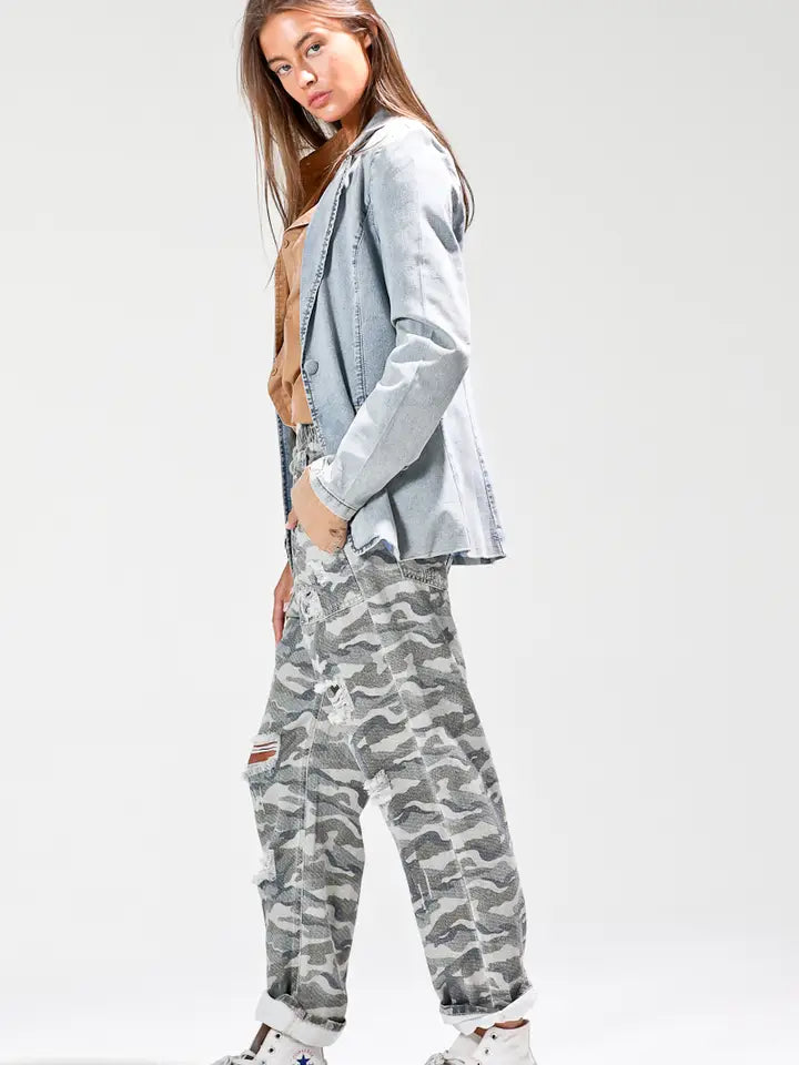 NoaBoa Light Denim Blazer