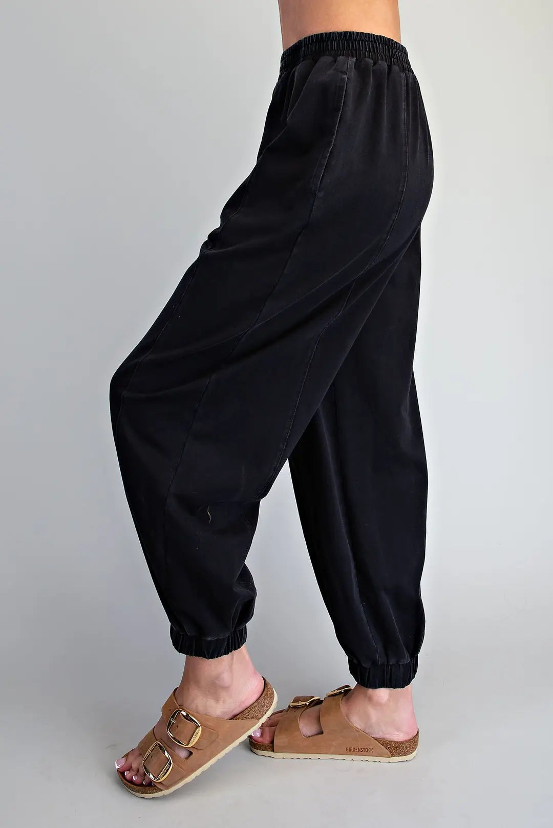 Relaxed Tapered Fit Lounge Pants