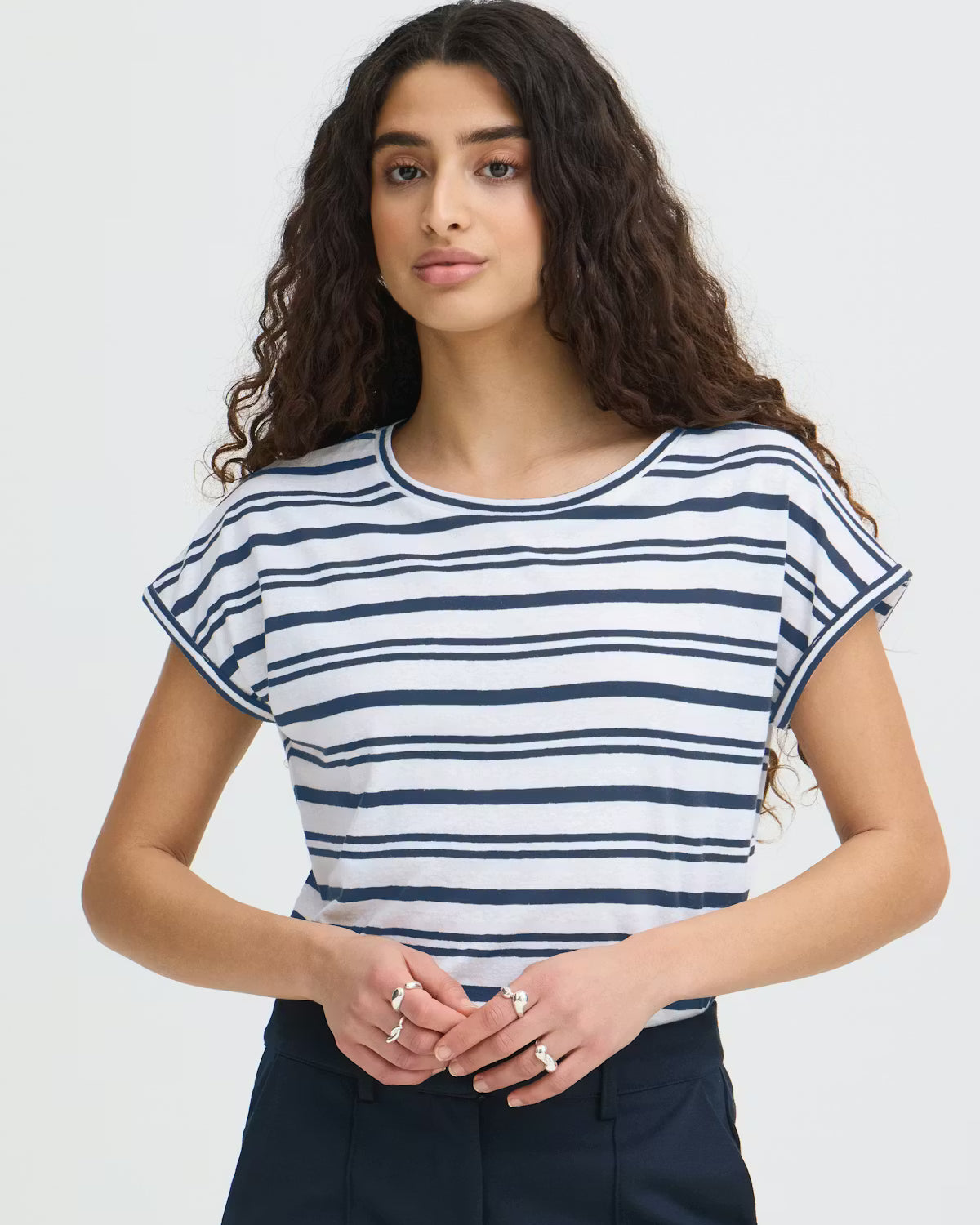 IHYULIETTA Relaxed Striped Tee