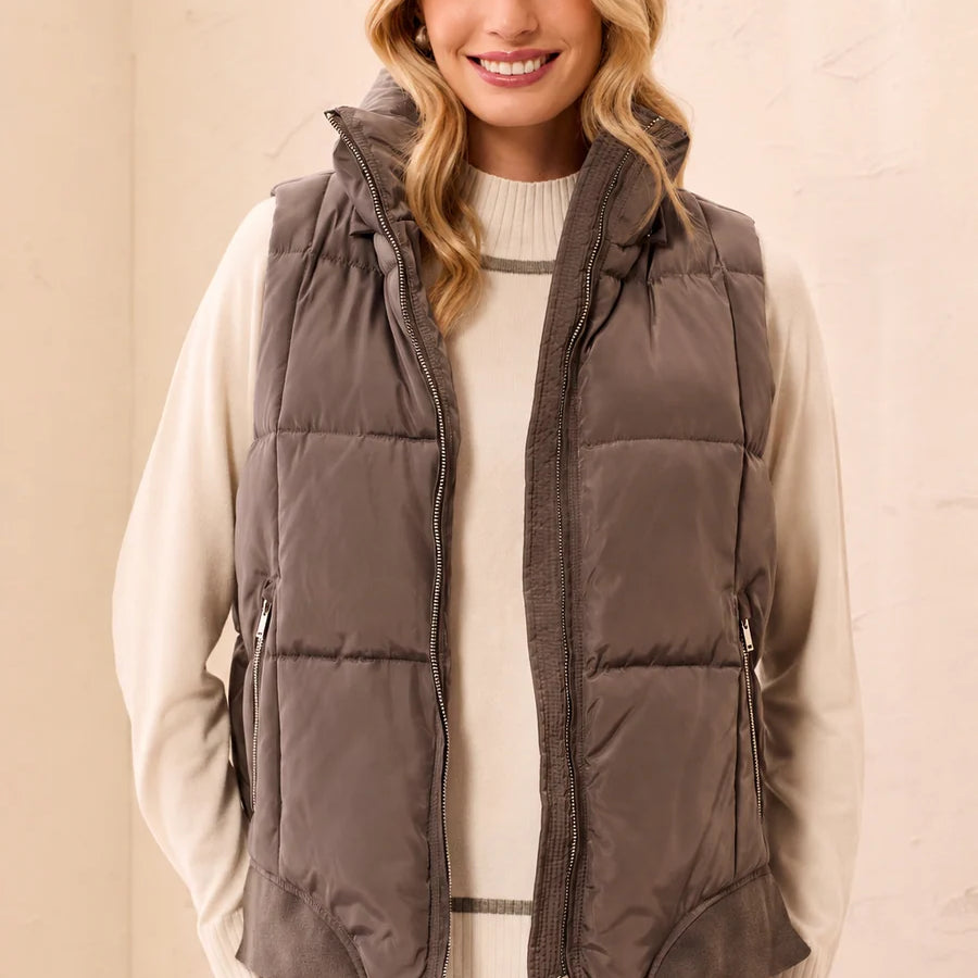 Quilted Puffer Vest With Removable Hood