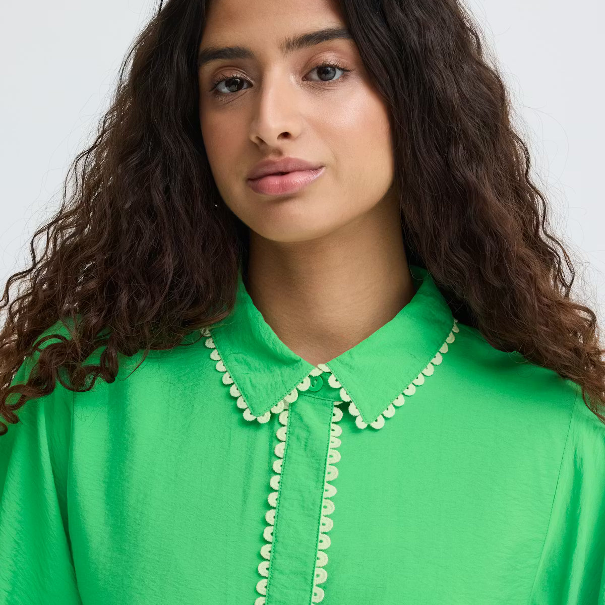ICHI Emerald Green Scalloped Trim Glossy Shirt
