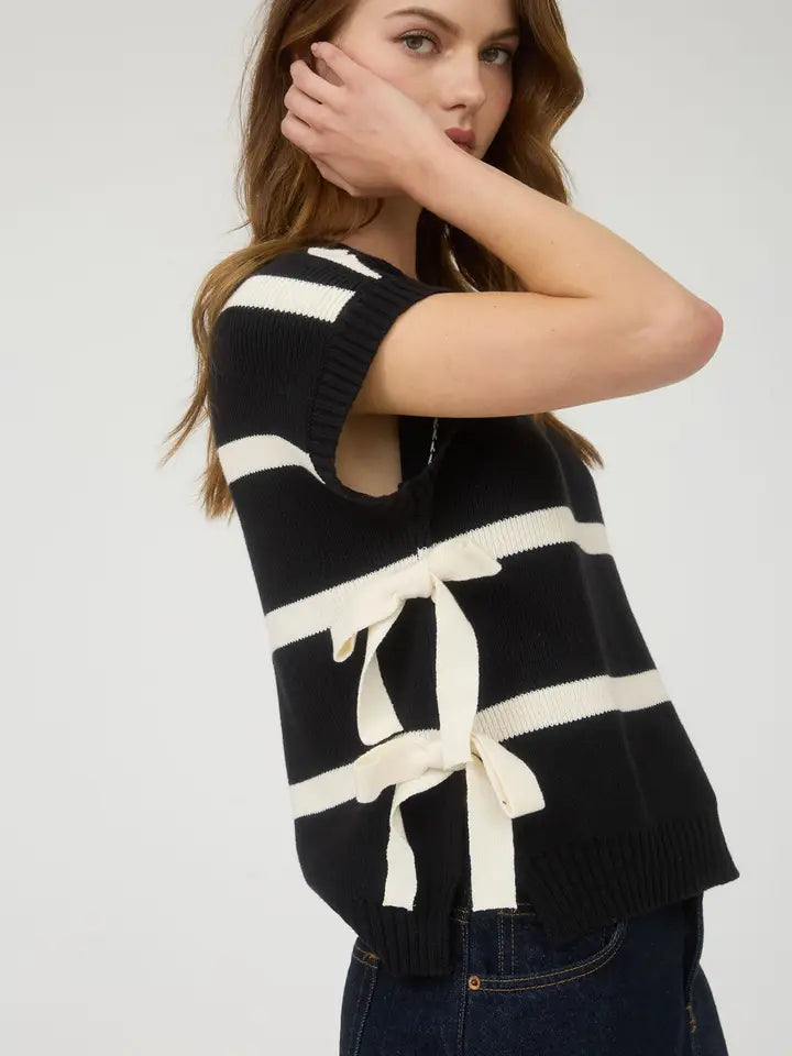 Blu Pepper Black Side Tie Sweater