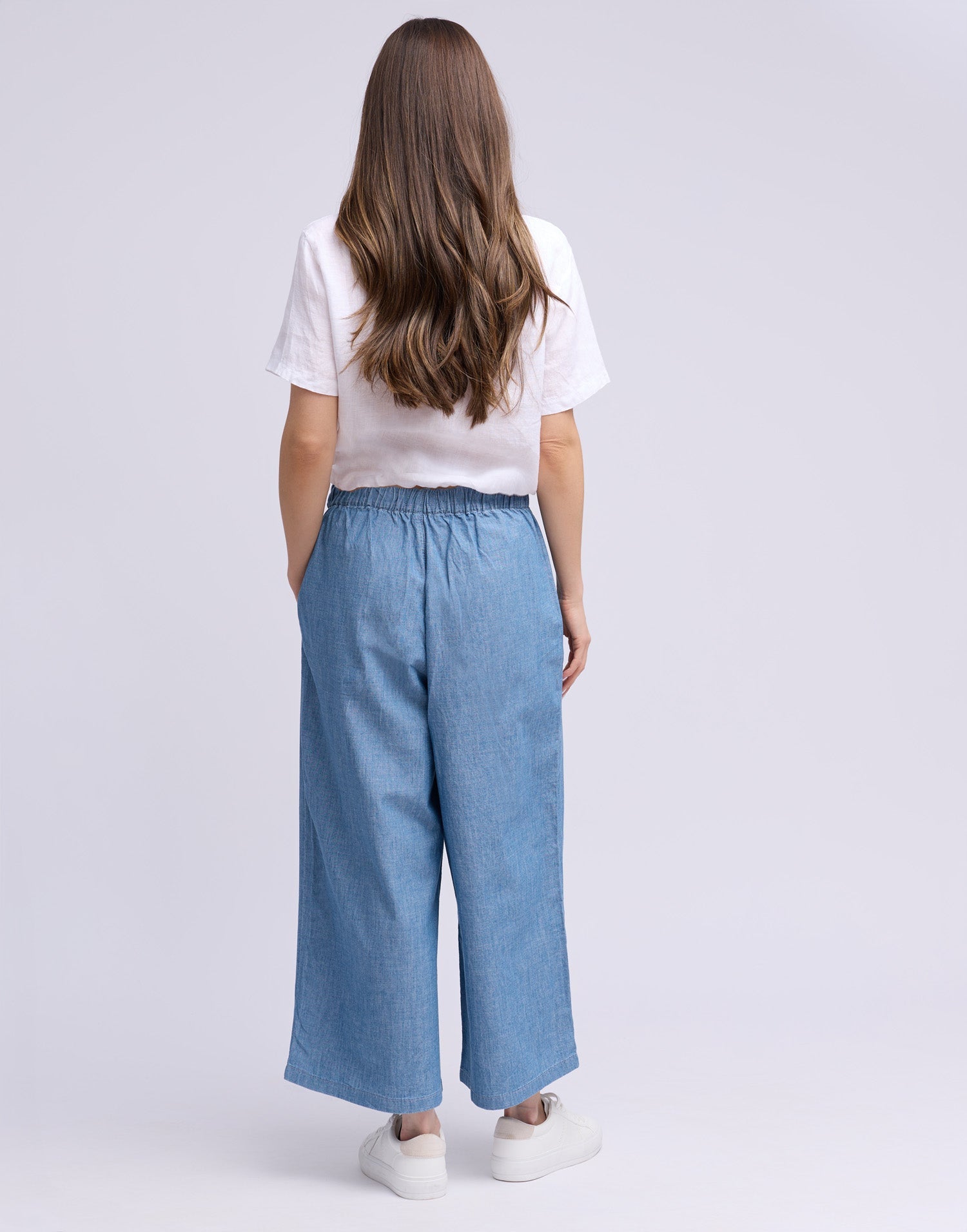Yoga Jeans LILY WIDE LEG JEANS / MALALA