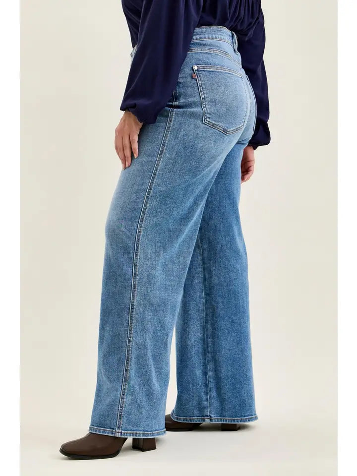 Judy Blue "Angelina" High-Waist Column Straight Jeans – Classic Soft Indigo