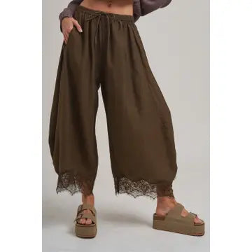 Boho Lace-Trimmed Wide Balloon Leg Pants