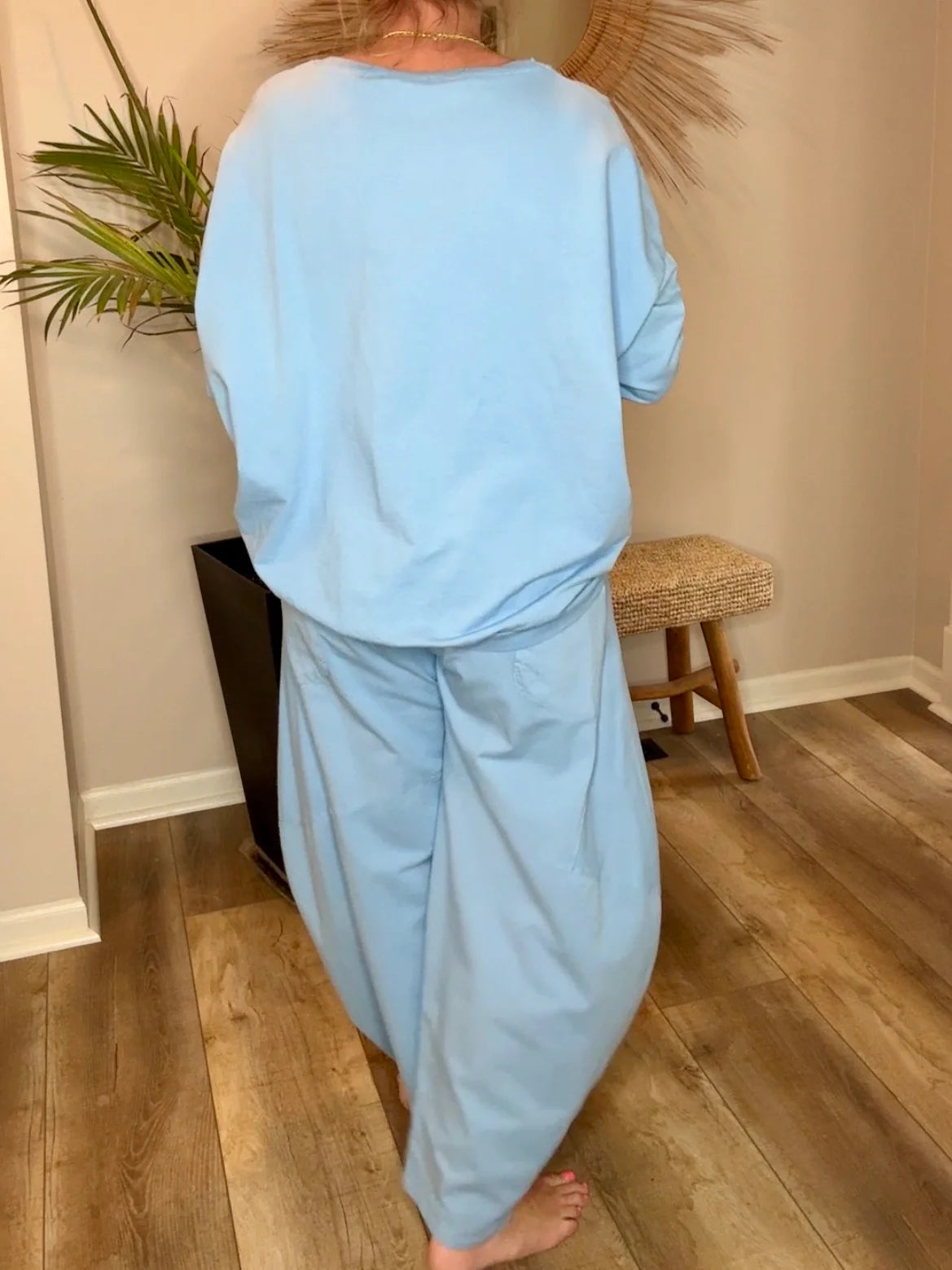 Yolly Rolled Sleeve Pullover