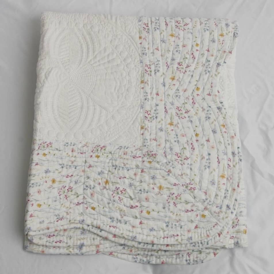 Wildflower Trim Quilt