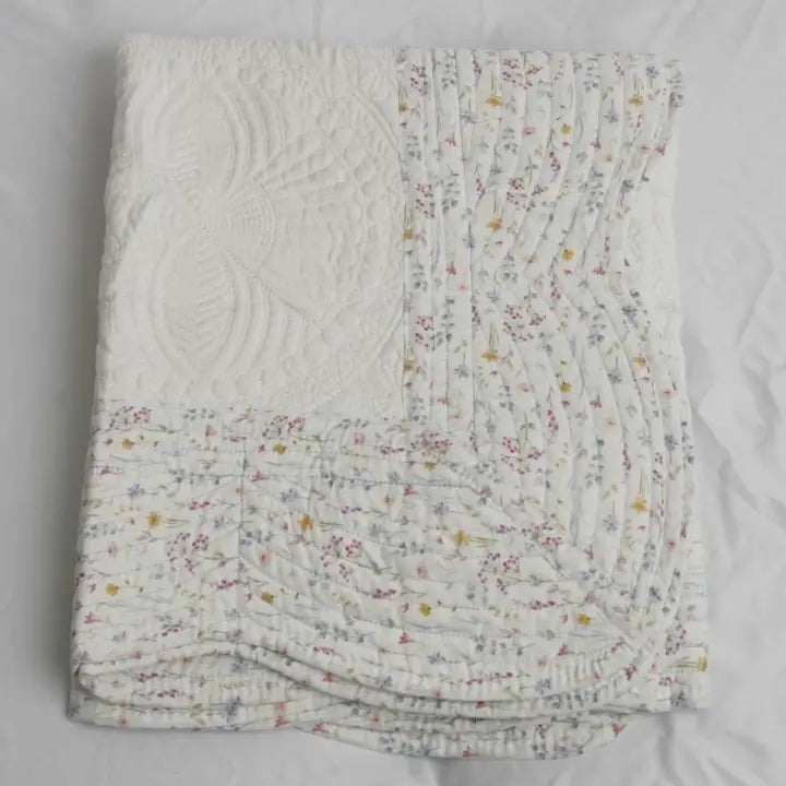 Wildflower Trim Quilt