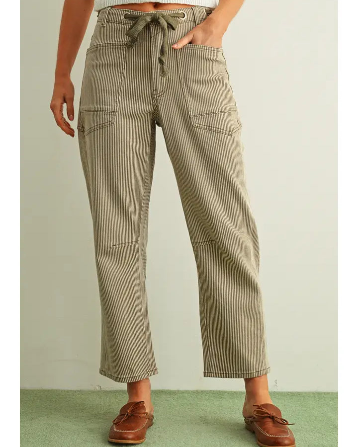 Striped Pattern Washed Barrel Pants with Belt
