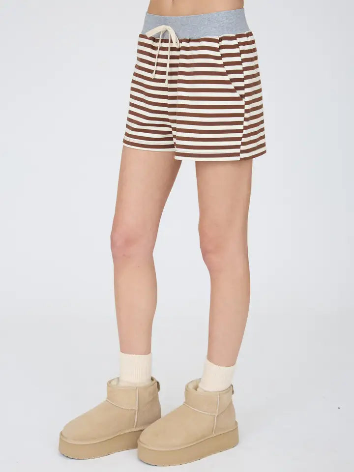 blu pepper striped contrast knit shorts