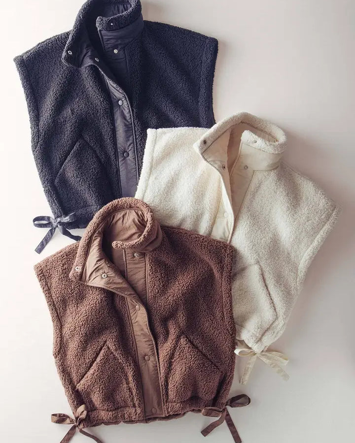 Urban Daizy Sherpa Vest