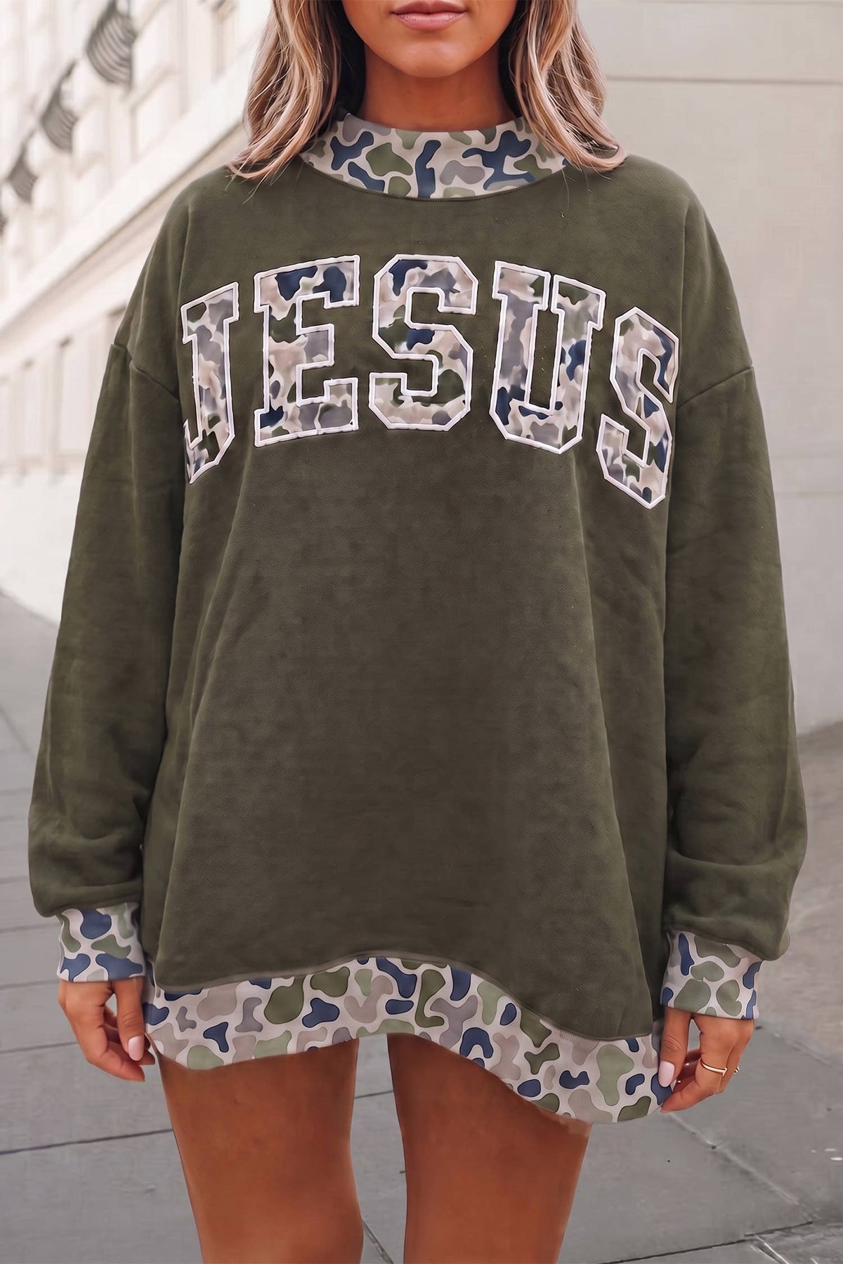 Western Mallard Duck Letter Mockneck Sweatshirt