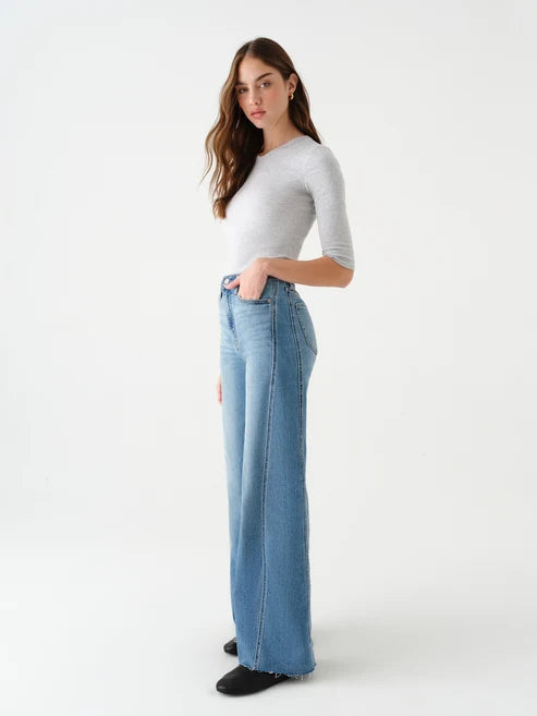Daze Denim Far Out High Rise Wide in Make Believe