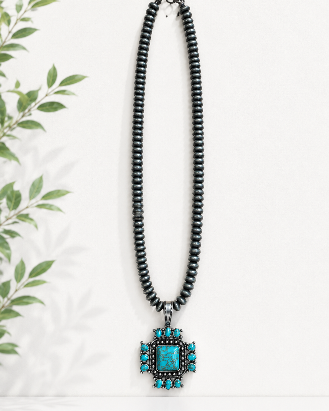 Western Elite Lrg Cross Necklace