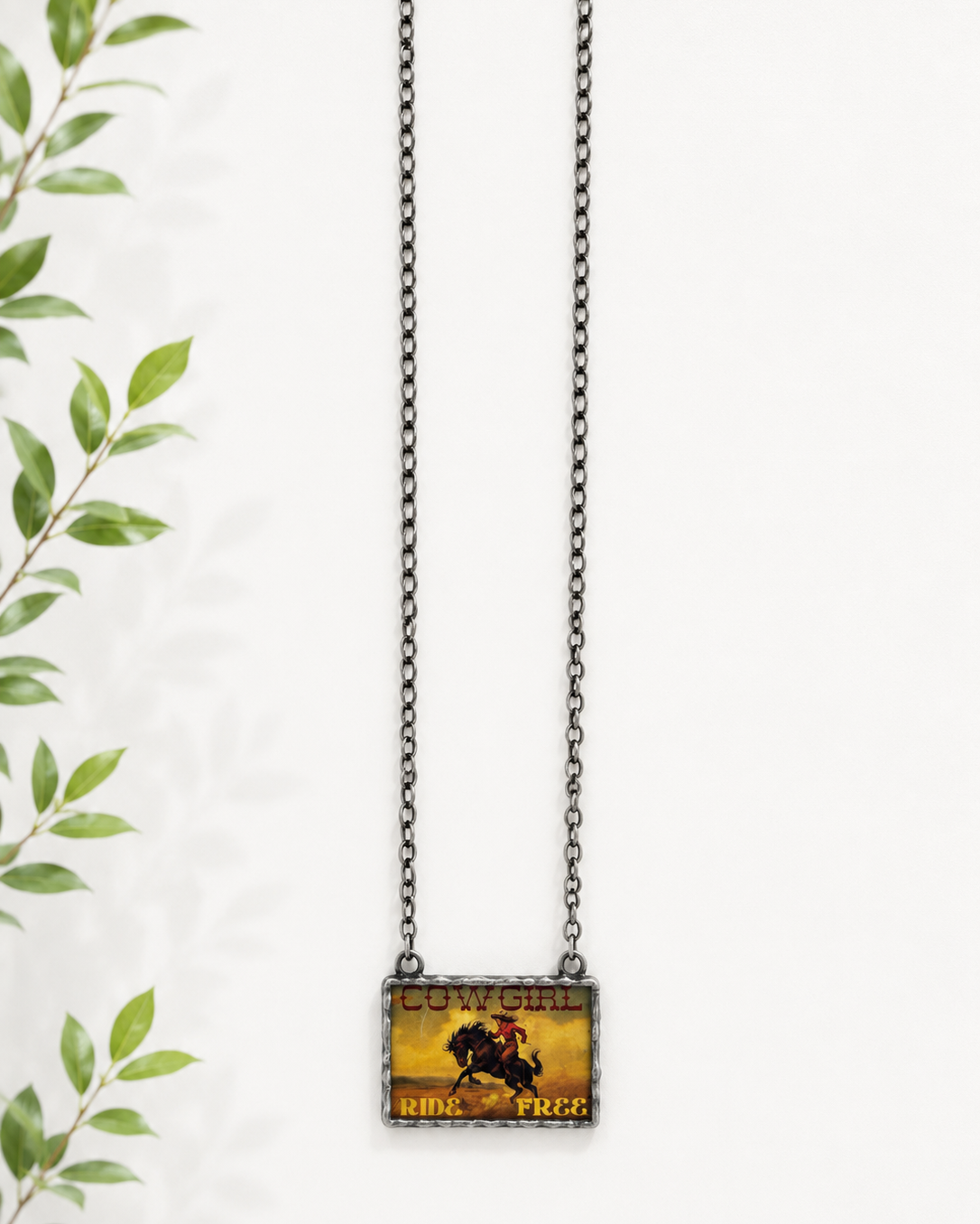 Western Elite Cowgirl Necklace