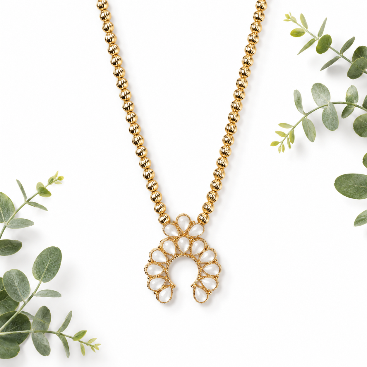 Western Elite White Stone Necklace