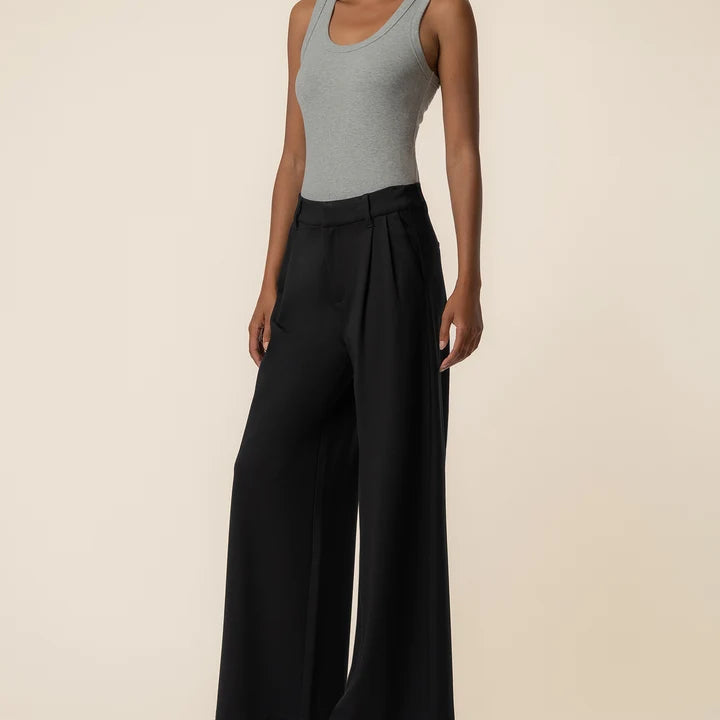 KUT from the Kloth Cheryl Super High Rise - Black