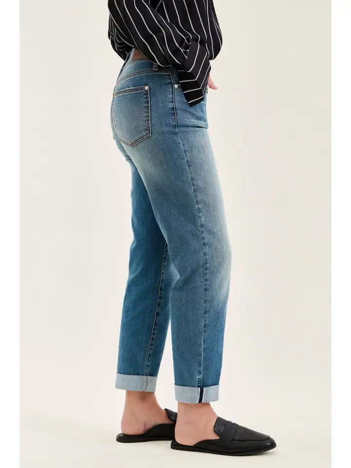 Judy Blue Cross-Back Boyfriend Jeans