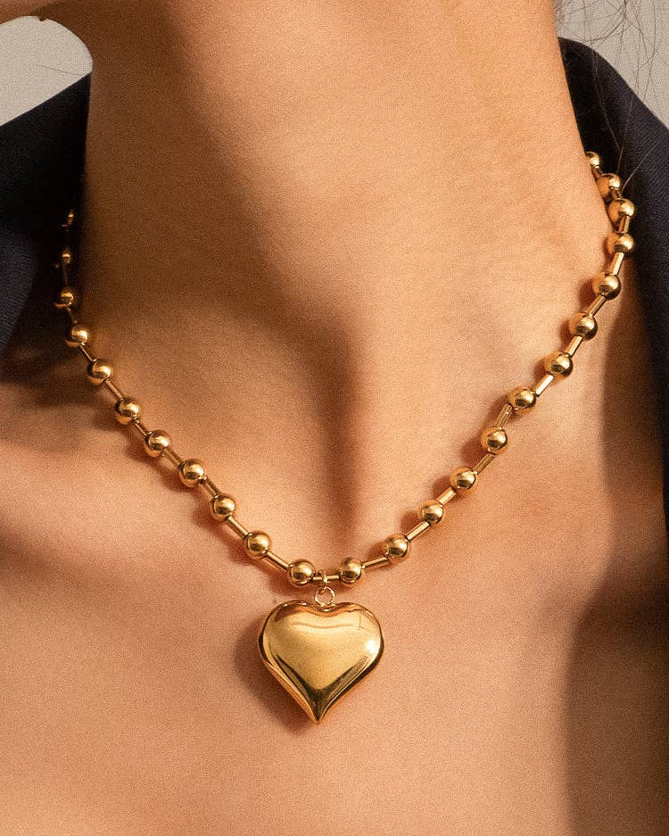 Paris 18K Gold Non-Tarnish Large Heart Chain Necklace