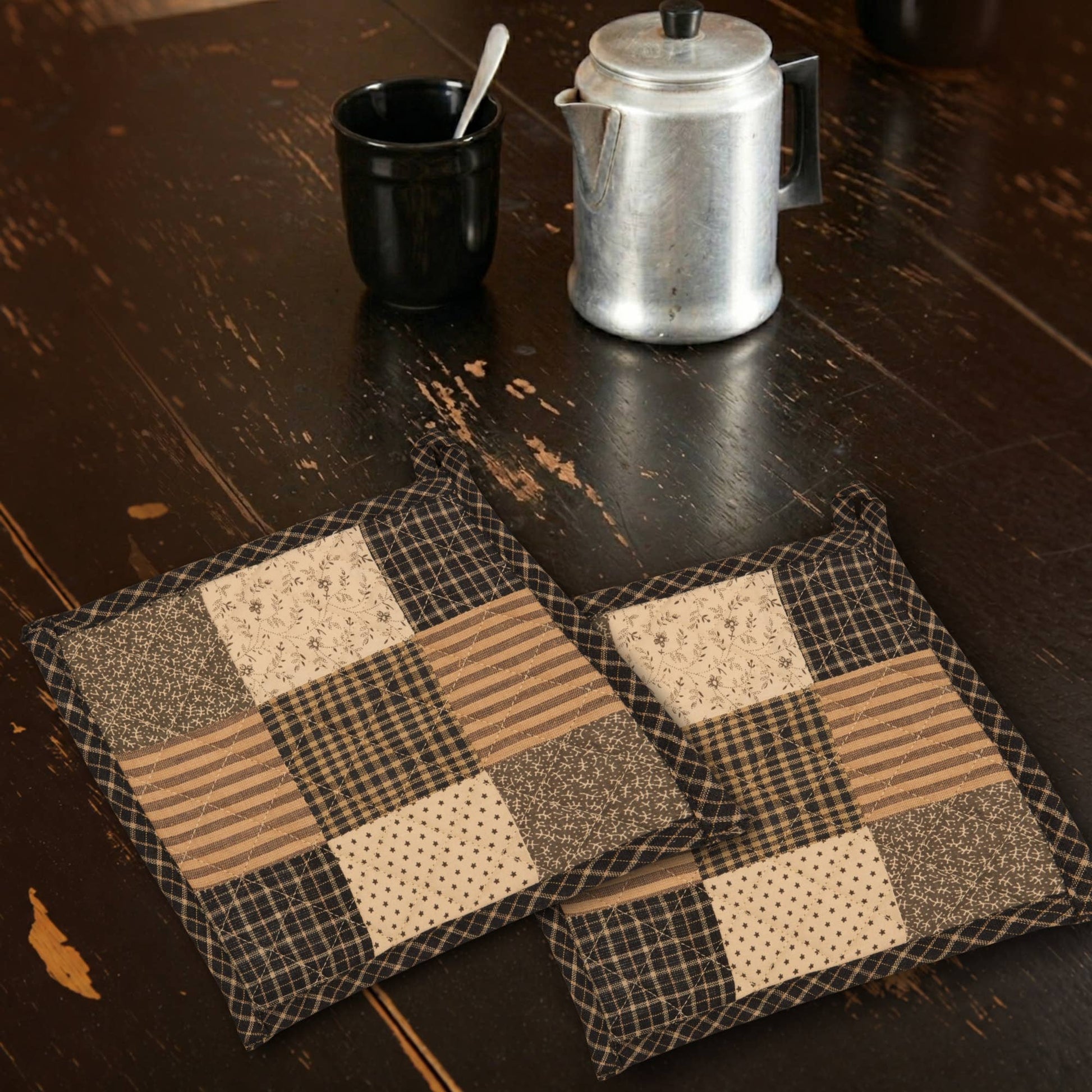 Kettle Grove Pot Holder Patchwork Blocks Set of 2 8x8