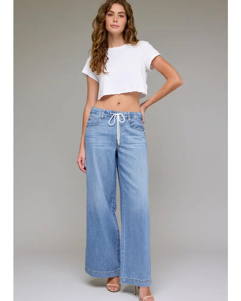Nori Super Soft High-Rise Wide Leg Elastic Waist Jeans