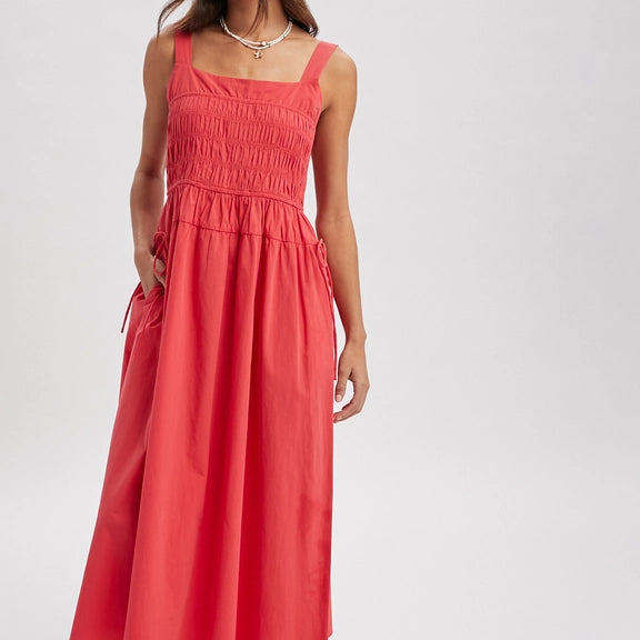 Effortless Smocked Midi Dress with Pockets