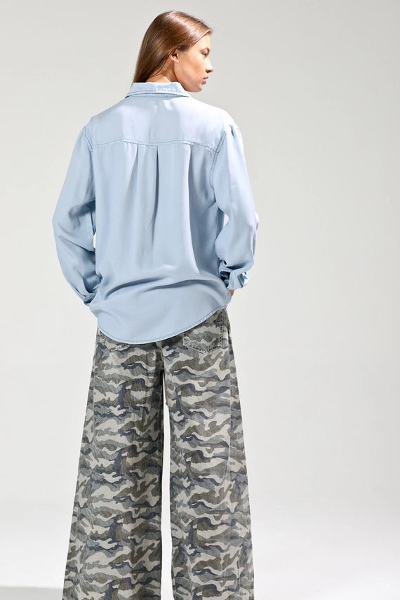 NoaBoa Washed Out Button Down