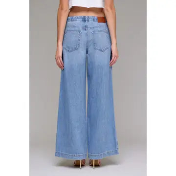 Nori Super Soft High-Rise Wide Leg Elastic Waist Jeans