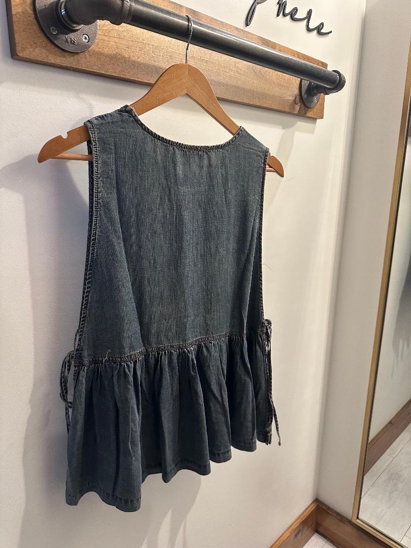 Doe and Rae Peplum Top