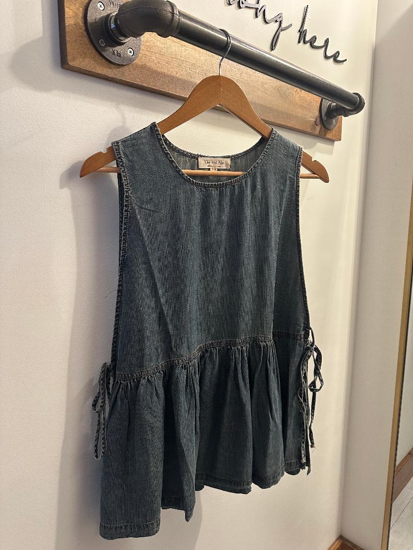 Doe and Rae Peplum Top