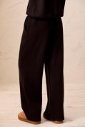 Luxe High-Stretch Pull-On Ankle Pant with Pockets